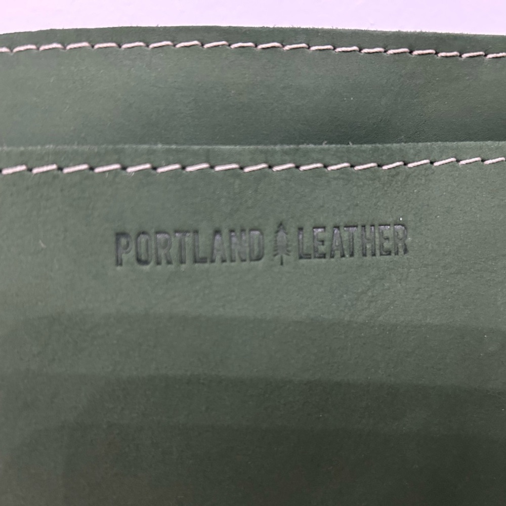 Portland Leather Green Suede Leather Poppy Purse - Picture 2 of 6